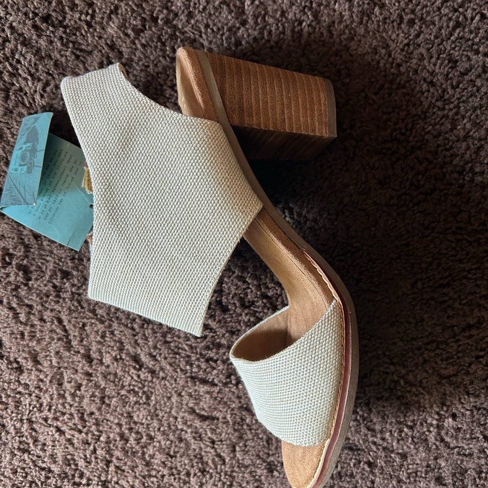 Toms Ivory and Brown Block Heel Sandals